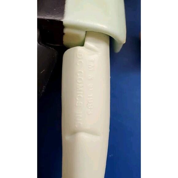 1993 Kenner DC Comics Black White 5 Inch Two-Face Action Figure Batman Flaws - Picture 3 of 12